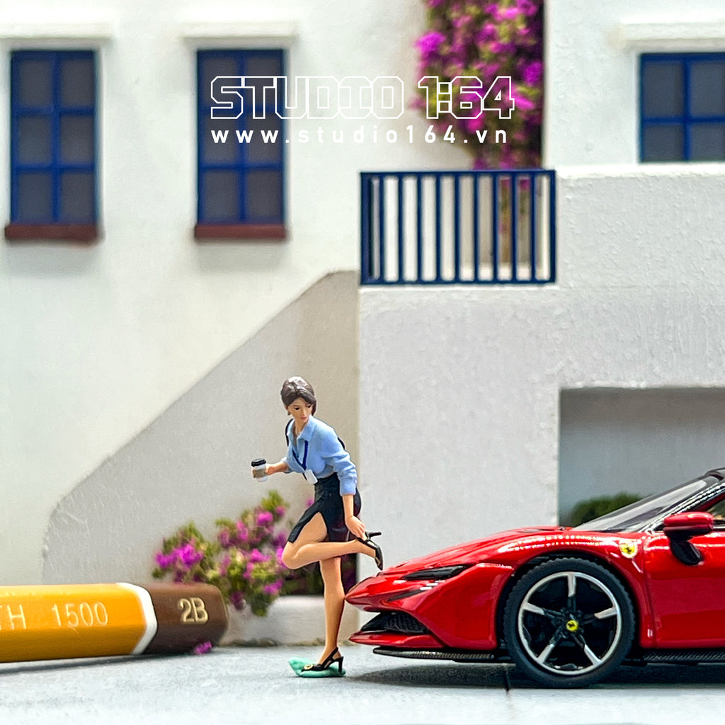 Office Lady Figure x Realpaint Studio