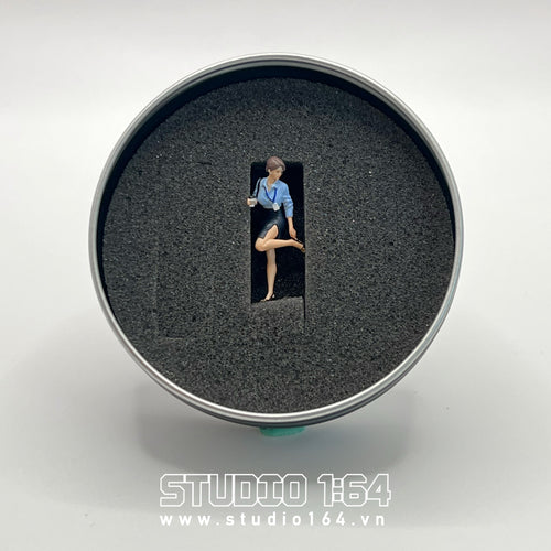 Office Lady Figure x Realpaint Studio