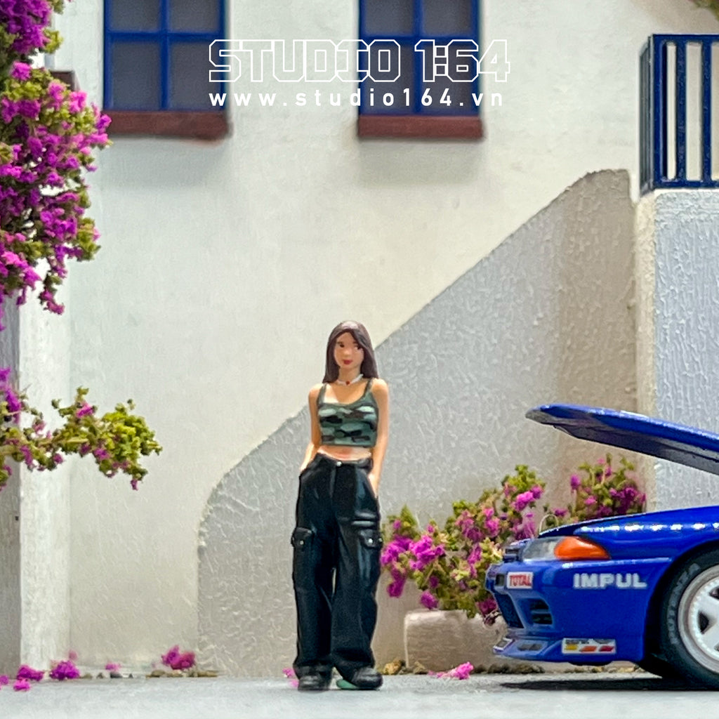 Hip Hop Girl Figure x Realpaint Studio