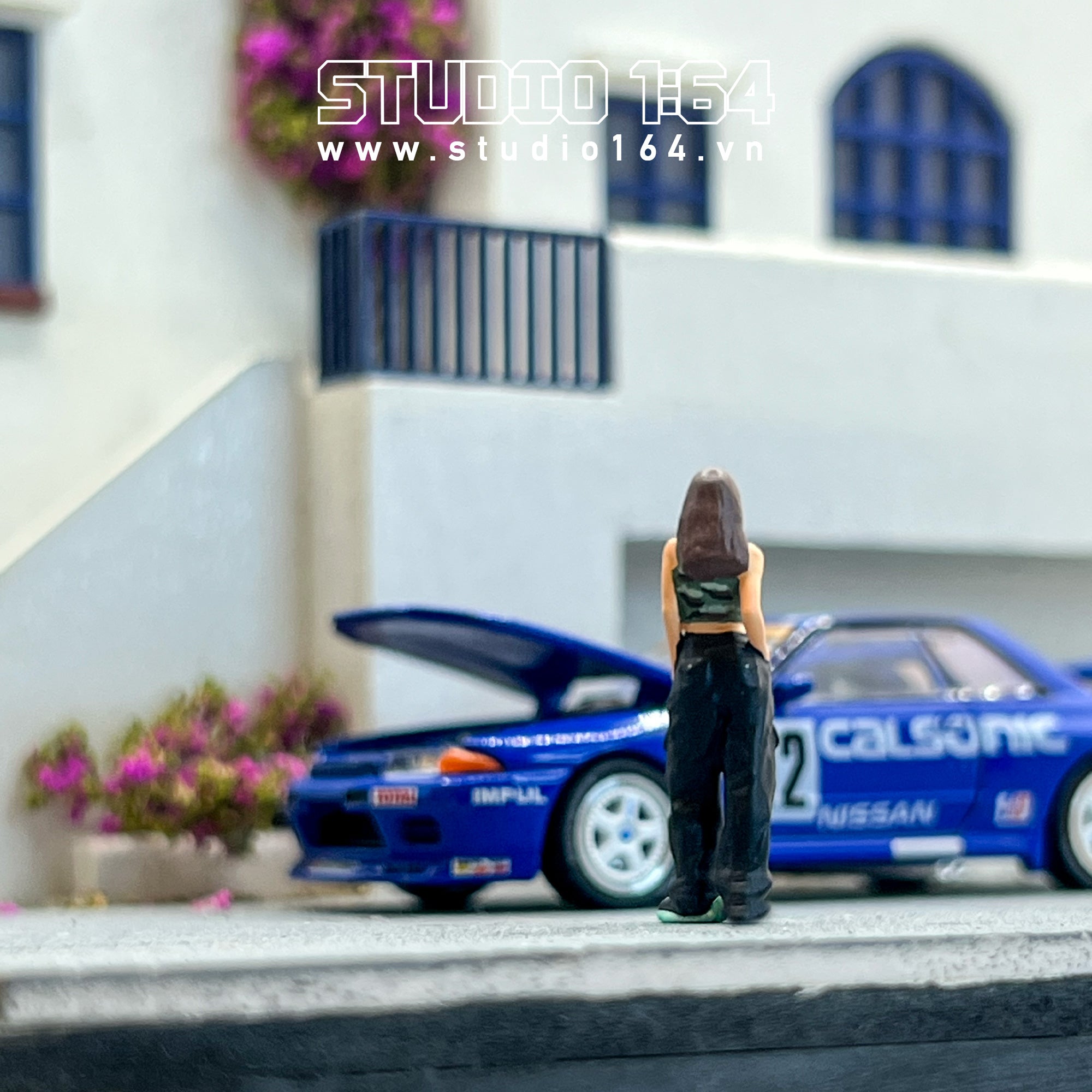 Hip Hop Girl Figure x Realpaint Studio