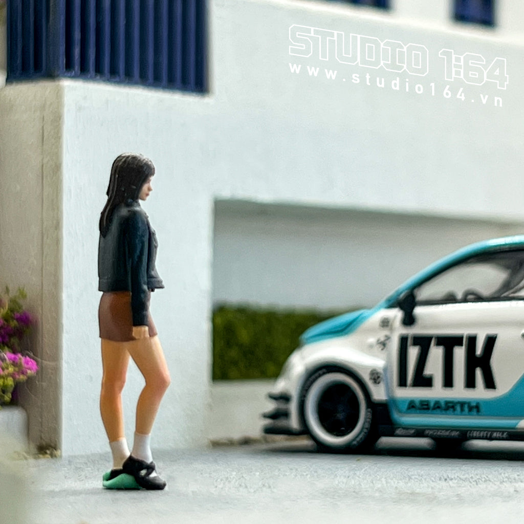 Student Girl Figure x Realpaint Studio