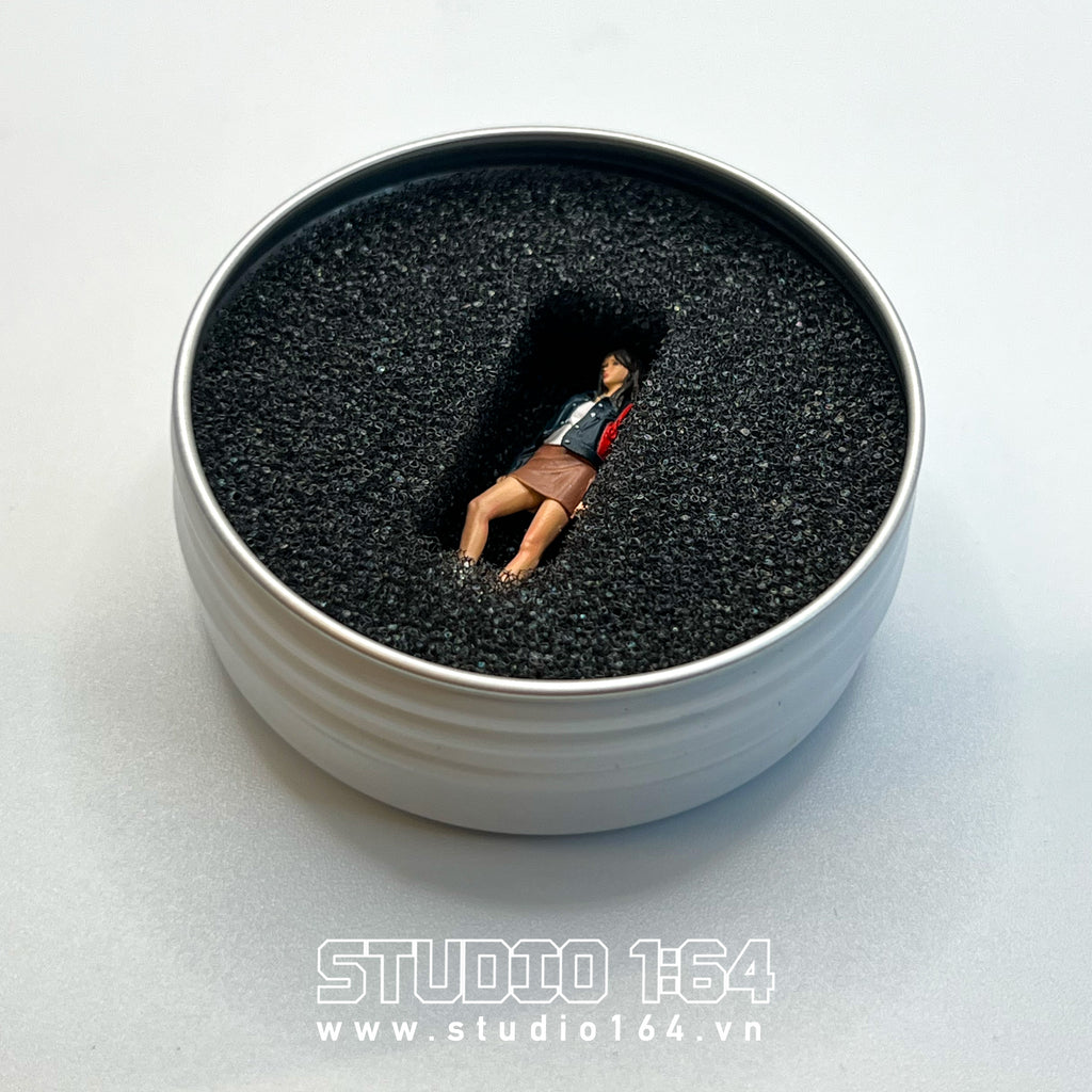 Student Girl Figure x Realpaint Studio